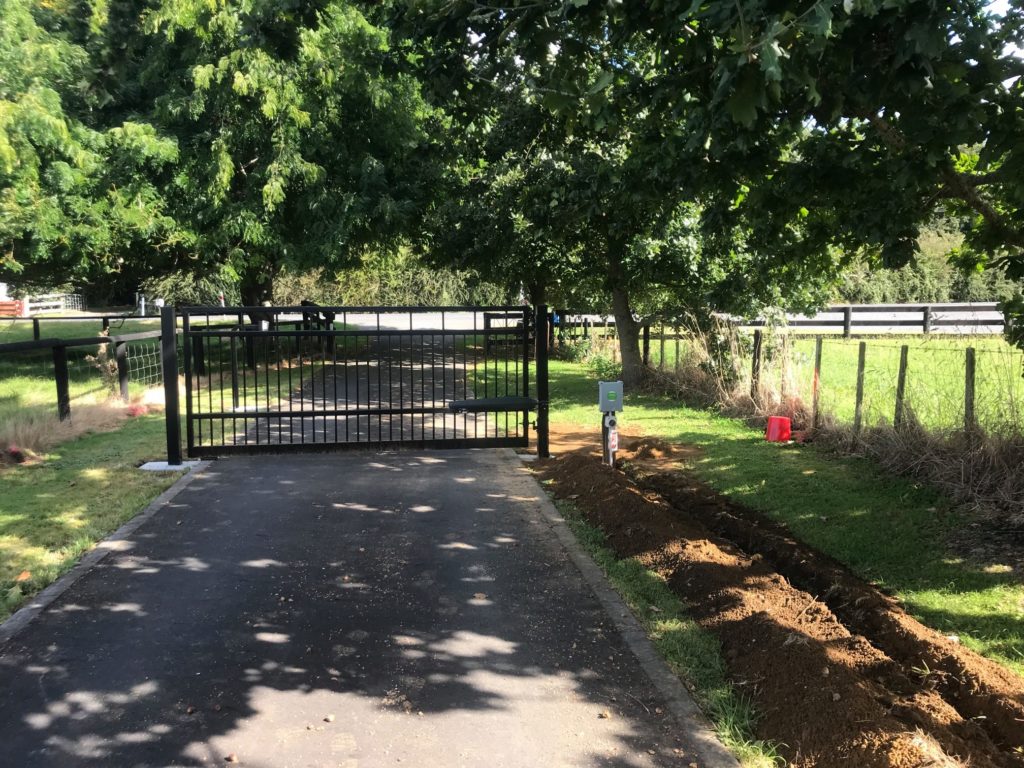 44088652_2049664965090480_7721947325253287936_o Garage doors Waikato